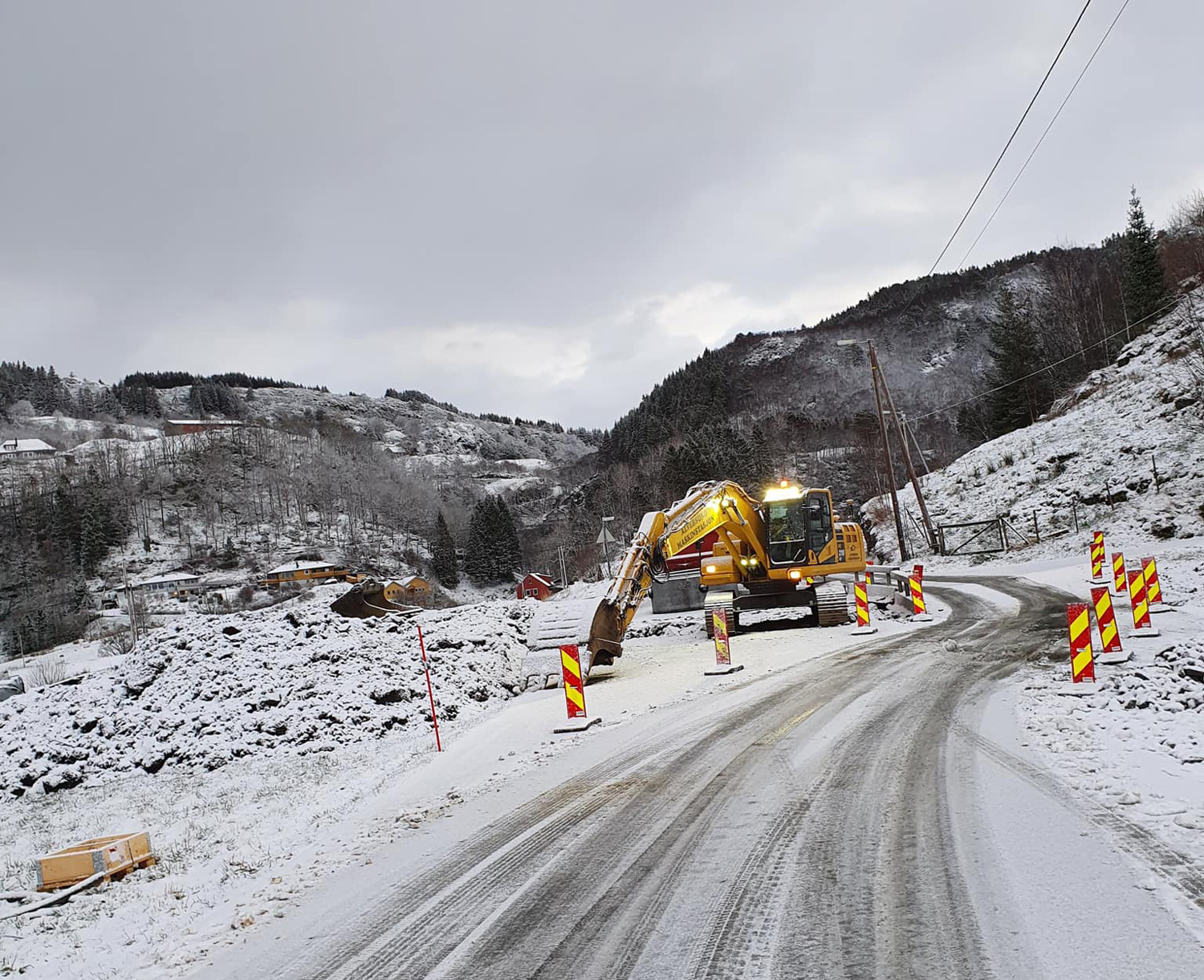 Pålitelig vegbygging i Nordhordland fra erfarne fagfolk hos Alversund Maskinstasjon